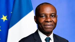 OPINION. « L'aide au développement, formidable outil diplomatique », par  Thani Mohamed-Soilihi, ministre chargé des partenariats internationaux de  la France