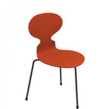 Available in your choice of two heights. Buy The Fritz Hansen Ant Chair Lacquered 3100 3 Legs At Questo Design