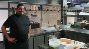 The essential step for all foodies visiting. Dans La Cuisine D Alexandre Arnaud A L Esprit Cuisine A Laval