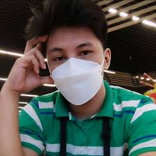 MGA INAANAK ANG DAMI NYO NA KASE. GAWIN NATENG MASAYA HA KAPAG NAMASKO KAYO  SA BAHAY. PILI PILI NA LANG KAYO. TENK U CTTO