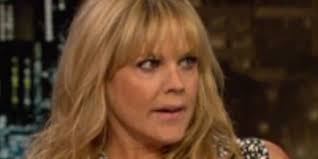 Mary McCormack Outs Chelsea Handler as Single—Watch!