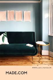 Moby Canape Clic Clac Velours Bleu Saphir Et Pieds En Laiton Velours Bleu Bleu Saphir Canape Bleu