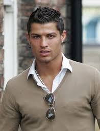 Ünlü futbolcu ronaldo saç modeli başta olmak üzere amerikan erkek saç modeli, uzun erkek. Cristiano Ronaldo Hairstyles 2017 Icin 17 Fikir Ronaldo Cristiano Ronaldo Futbolcular