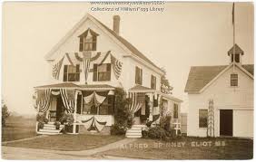 The homes of the wealthy had every modern convenience. A Centennial Celebration Home Eliot 1910 Maine Memory Network