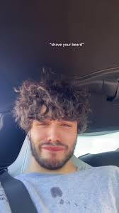 beard or no beard? 🤔