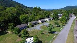 Maybe you would like to learn more about one of these? Springbrook Cottages Hot Springs Nc Vacation Rentals
