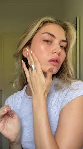 Isntree Chestnut Aha