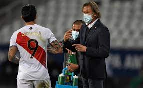 Born 10 february 1958), nicknamed el tigre and el flaco (tiger and slim), is an argentine football manager and former player. Copa America Ricardo Gareca Was Surprised By The Defeat Against Brazil In His Debut The News 24