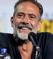 Random: I hate how great Jeffrey Dean Morgan is at playing Negan in The  Walking Dead. I mean how could you hate someone and love them for having a  great set of
