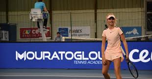 Linda fruhvirtova tennis offers livescore, results, standings and match details. Meet Czech Teenager Linda Fruhvirtova The 14 Year Old Balancing Wimbledon Debut With School Books