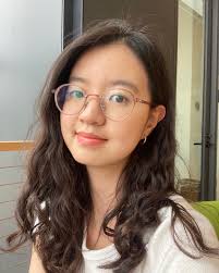 Drum roll please… for our new Program Organizer Dohyeon Kim! “Annyeong! My  name is Dohyeon and I'm a freshman from Suwon, South Korea. I am thinking  of double majoring in History and