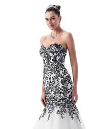 Diventa la sposa più bella nel tuo grande giorno. Abiti Da Sposa Colorati Michela Spose Atelier Ivrea