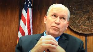 Bill Walker 'very supportive' of Murkowski