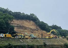 Created by chih tien fan • updated on: å°éµçŒ´ç¡ç«™æ¶ä¿®ç¾å ´å‚³è»Šç¦å…©å·¥äººå—å‚·é€é†« å³æ™‚æ–°èž å…©å²¸ On Ccæ±ç¶²