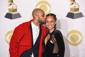 The last few letters of a family name are often the most informative feature of the name. Who Is Swizz Beatz Meet Alicia Keys Husband And Hip Hop Producer