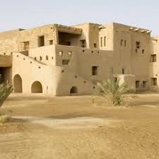 L Adrere Amellal Un Ecolodge En Plein Desert Egyptien Egypte Architecture Traditionnelle Plan Architecte