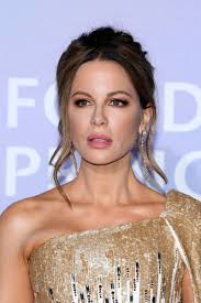 Kate beckinsale has revealed that she does not have much experience when it comes to dating. Kate Beckinsale Online Fansite Kbeckinsaleorg Twitter