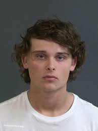 HENDERSON FINDLAY WALKER 04/03/2022