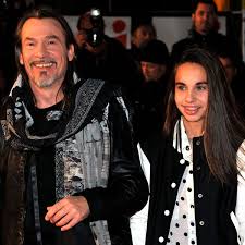 Florent Pagny : cette décision radicale qu'il a prise pour sa fille Aël :  Femme Actuelle Le MAG
