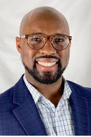 Antoine Burns's Instagram, Twitter & Facebook