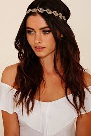 Find a hair salon near you with a single search. Hair Salon Near Me For Men Tambien Hair Salon Near Me Ladies Ni Headband Short Peinados Hippies Peinado Con Diadema Peinados Con Trenzas