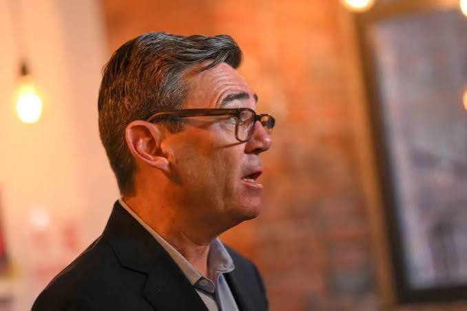 Labour on course for outright majority at next General Election, poll suggests - Yahoo News UK