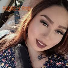 Going into 2021 with the same man from 2010 😍🗣〽️🤞🏽🤪What About You ?💚