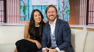 I had never seen an episode of fixer upper before a friend of mine gave me this to borrow with a strong recommendation. Chip And Joanna Gaines Network Magnolia Will Launch In Fall