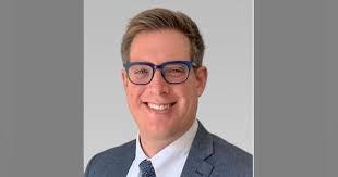 Roger Raynor's Instagram, Twitter & Facebook