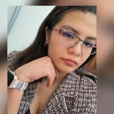 Ya me siguen en Instagram, amigos? 😄 Quiero contarles que solo en  Instagram les comparto fotos únicas del backstage de JiniChannel y de mi  rutina 📷 Los invito a @jinichannel ➡ www.instagram.com/jinichannel