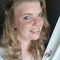 Marsha Downing's Instagram, Twitter & Facebook