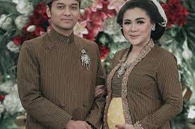 Cerita panas ini adalah pengalaman pertamaku melakukan hubungan seks, yang uniknya juga dengan pacar pertamaku. Berbagi Pengalaman Hamil Anak Pertama Vicky Shu Banjir Pujian Semua Halaman Nakita