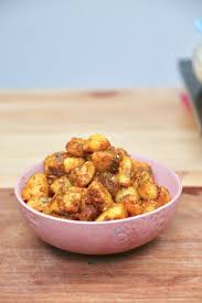 Masala Jeera Aloo Kunal Kapur Recipe In 2020 Aloo Recipes Recipes Indian Food Recipes