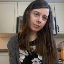 Delete if not aloud) I know this isnt game related but still TV/  entertainment related. What are some cozy tv shows/movies or your comfort  shows/movies?