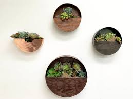 Yardwe hanging flower planter pots plant pot flowerpot half round shape wall mounted resin indoor outdoor flowerpots removable vase home garden decor. Half Round Hanging Copper Wall Planter Artisan Crafted Home