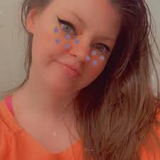 SkyDxddy updated her profile picture.