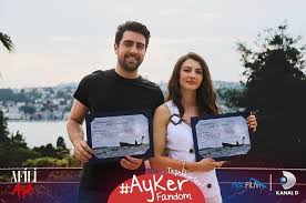 Ayker Fanlarindan Sik Hareket Ayker Fandom Imzasiyla Oyuncularimiz Caglar Ve Burcu Adina Losev E Bagis Gerceklestirildi Bizi Tum Ask Tv Dizileri Unluler