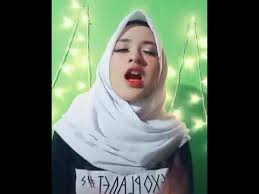Kumpulan foto panas uli auliani. Lagu Dalinda Dan Tren Goyang Cewek Cantik Di Medsos Kaskus