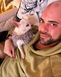 Hello there I'm three week post surgery of a hiatus hernia and re sleeve to  correct some complications(had a sleeve 13 years ago) I need to ask if any  of you had