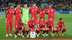 Ça change de l'equipe masculine gavee de fric et foutrement moribonde et indigne de. Suede Angleterre Les Compos Probables