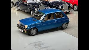 Image result for Bleu Navy 1982 Renault