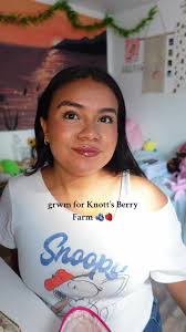 Can I Bring Lipgloss to Knotts Berry Farm