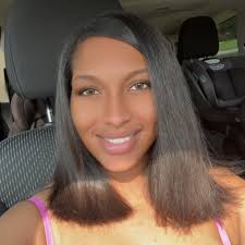 Black Mom energy, straight from the 90s 😎😂😏