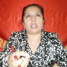 Constatan cobros indebidos a docentes