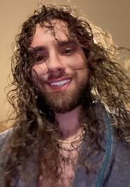 Bienvenido Walter Menegatti: Un recorrido por su vida