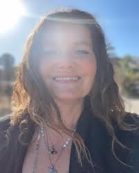 Film revolution. Studio D West….diary of a CEO? :)) …making up for my lack  of selfies, apparently xo 🍀🕊️🤍🪷