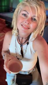 Janet Florence (@nwmoonbeam) • Instagram photos and videos