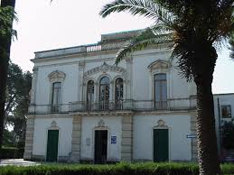 Aula a del vecchio aulario del dipartimento di matematica e fisica in via vivaldi n 5, caserta. Lecce Liceo Matematico