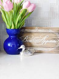 Some glass tiles have a much higher rate of expansion and contraction than do ceramic tiles. 5 Important Tips For Installing Peel And Stick Backsplash My Design Rules