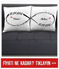 Yeni evlilere ev hediyesi için nevresim takımı, çaydanlık, tava, tencere, bardak setleri, borcamlar, bıçak setleri, pasta kalıpları, porselen yemek takımları, küçük ev eşyaları, lavabo ve banyo setleri, bornoz setleri çatal bıçak takımları, baharatlıklar, fincan takımlar vb. Dugun Hediyesi Ne Olabilir Hediye Tavsiyeleri